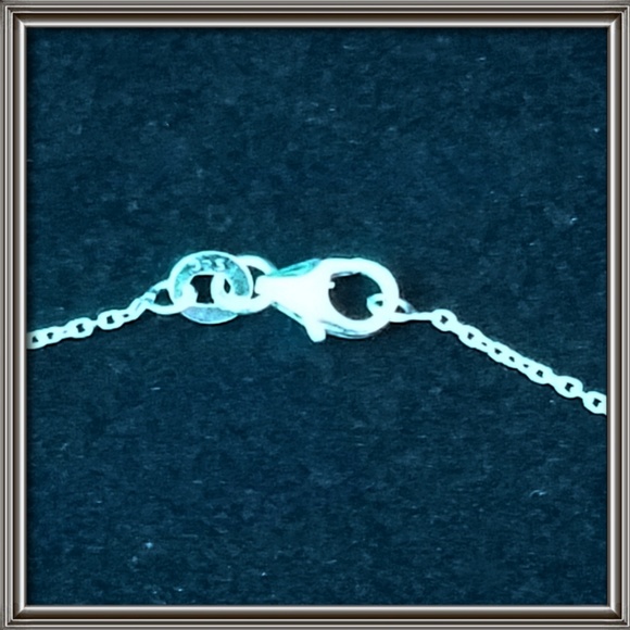 Delicate Plumeria flower sterling silver bracelet. - Picture 4 of 4